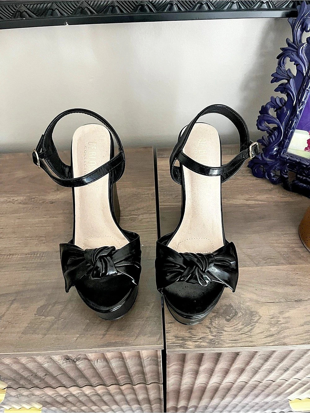 De Blossom Collection Black Bow Wedge Sandals never worn